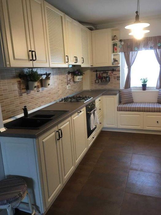 Proprietar  - 4 cam, 2 bai / balcoane, centrala, parcare ADP Sos Salaj