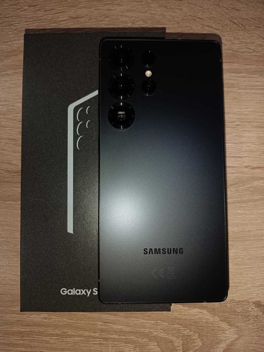 SAMSUNG S25 ULTRA 256 GB почти като нов !