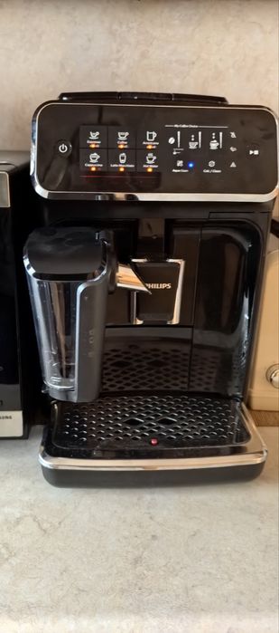 Кафе автомат Philips EP3241/50