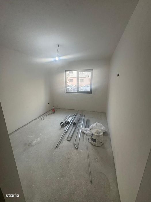 Apartament 4 camere de vânzare – Bd. București