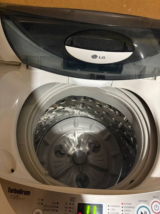 Стиральная машинка LG  б/у 7кг