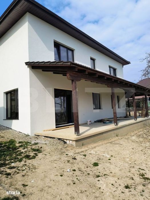 Casa  spatioasa  de vinzare,ideala pentru confort si liniste