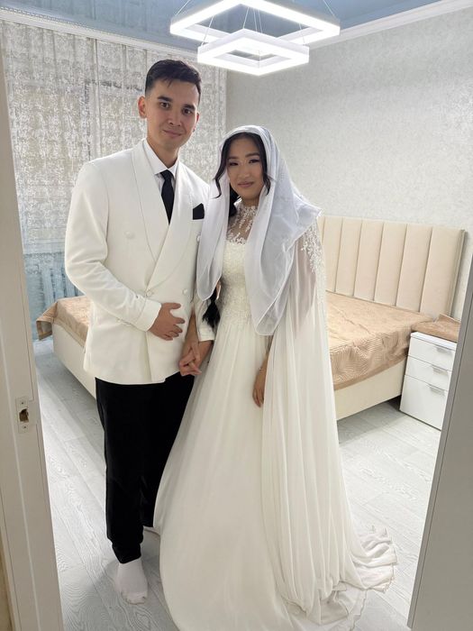 Свадебное платье или на ұзату