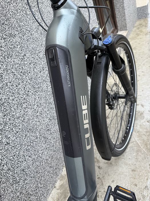CUBE Kathmandu Hybrid Pro Bosch 750Wh E-Bike Shimano Deore 54см ТОП