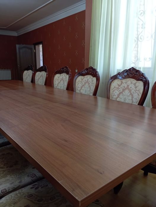 Стол и стулья комплект