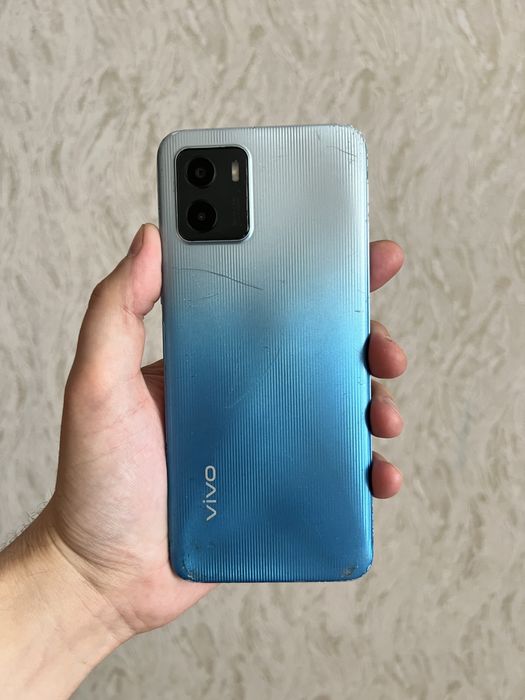 Продам Vivo Y15s.