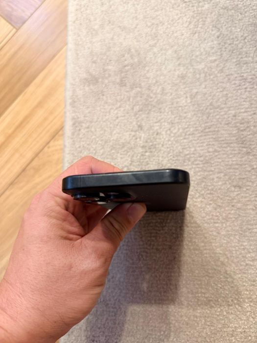 Iphone 15 pro max на iphone  air