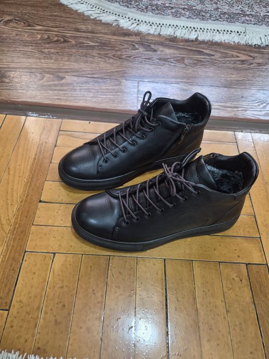 Продаются полу сапоги Турецкие качество супер чистя кожа