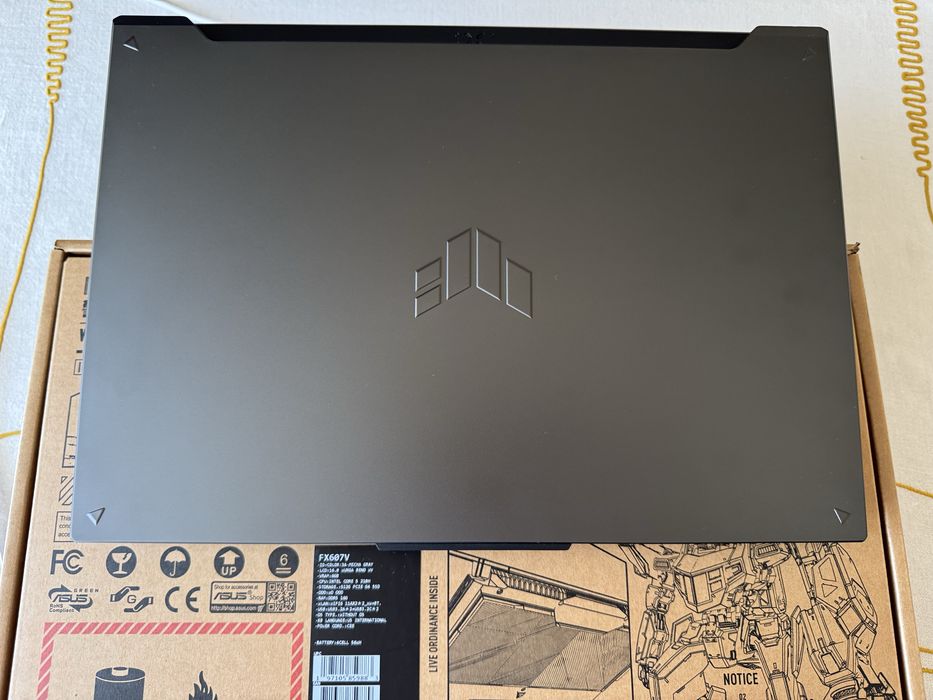 Laptop Gaming Asus TUF F16 RTX4050