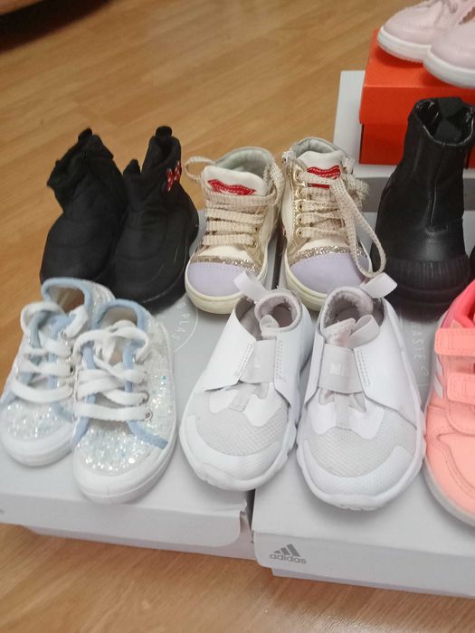 Детски боти и маратонки