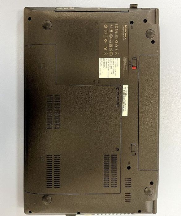 Lenovo B 590 noutbuk