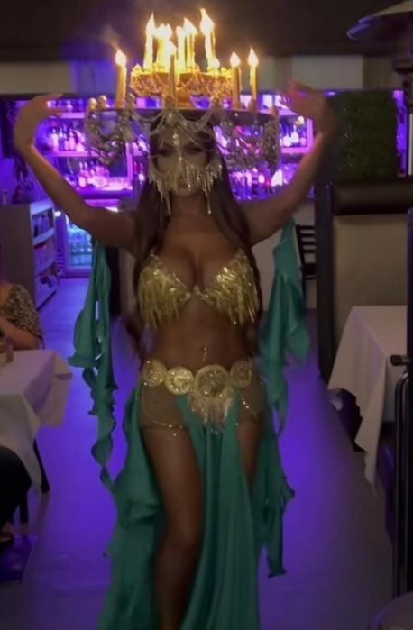 Танцы восточные, шоу