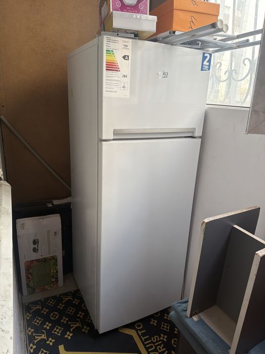 Холодильник в хорошем состоянии