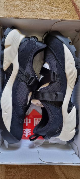 Летние кроссовки Li-Ning