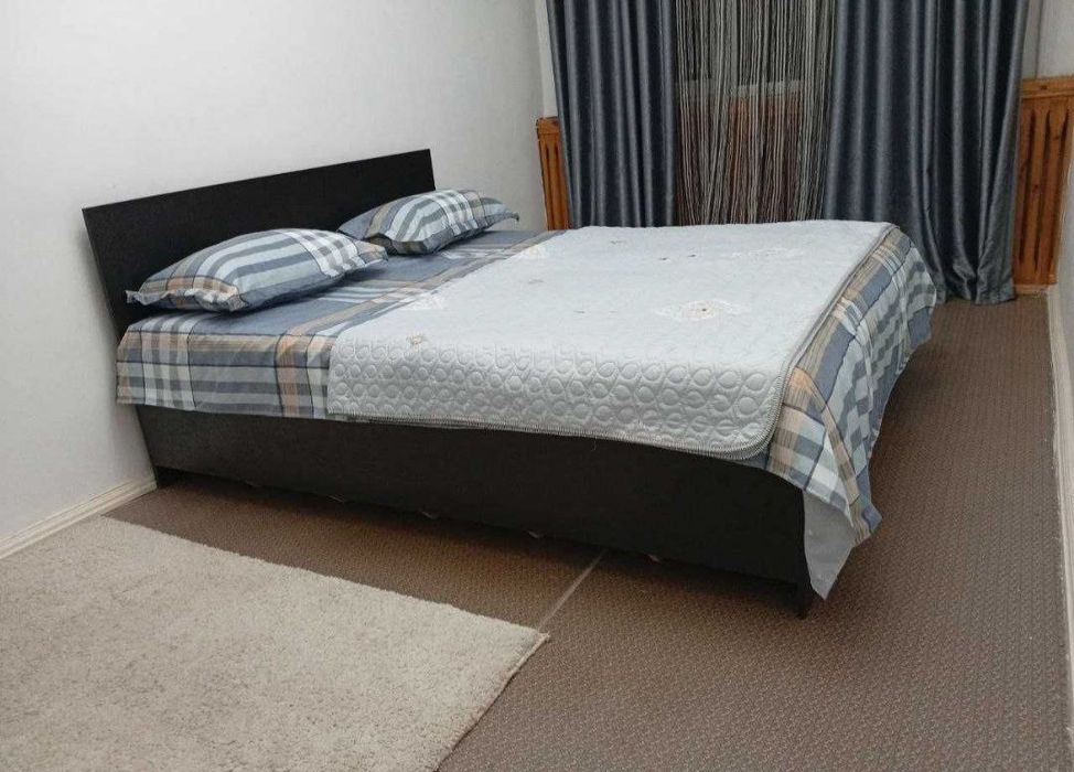 Сергили Турон метро бекати енида 3 хонали КВ.ижарага берилади.