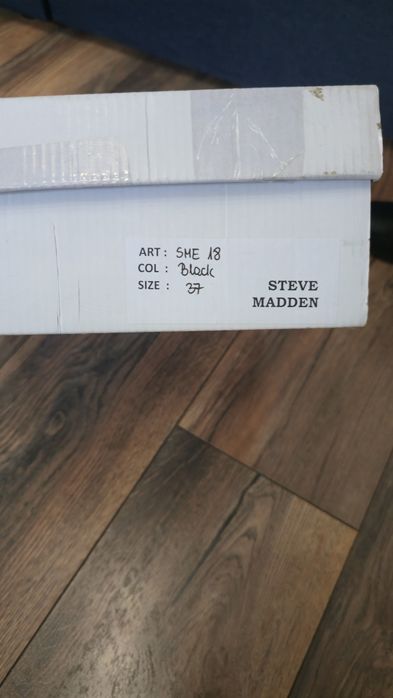 Кожени ботуши Steve Madden