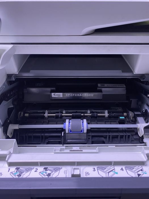 Принтер Hp офисный