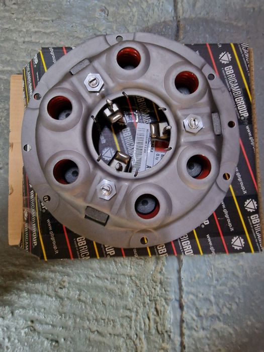 Placa presiune fiat 311.312.315 pe original preț 1290 lei se poate tri