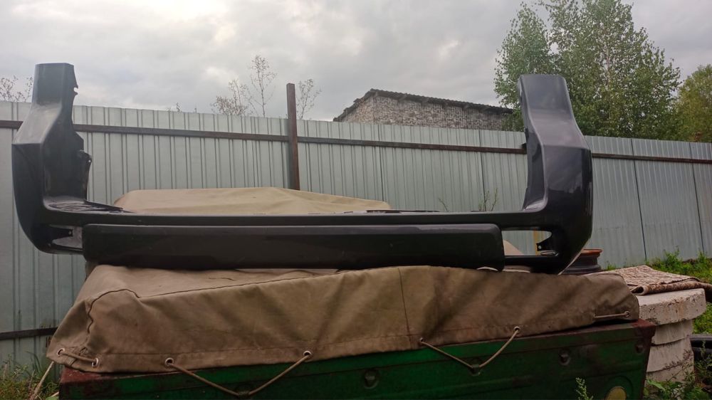 Бампер Прадо продам