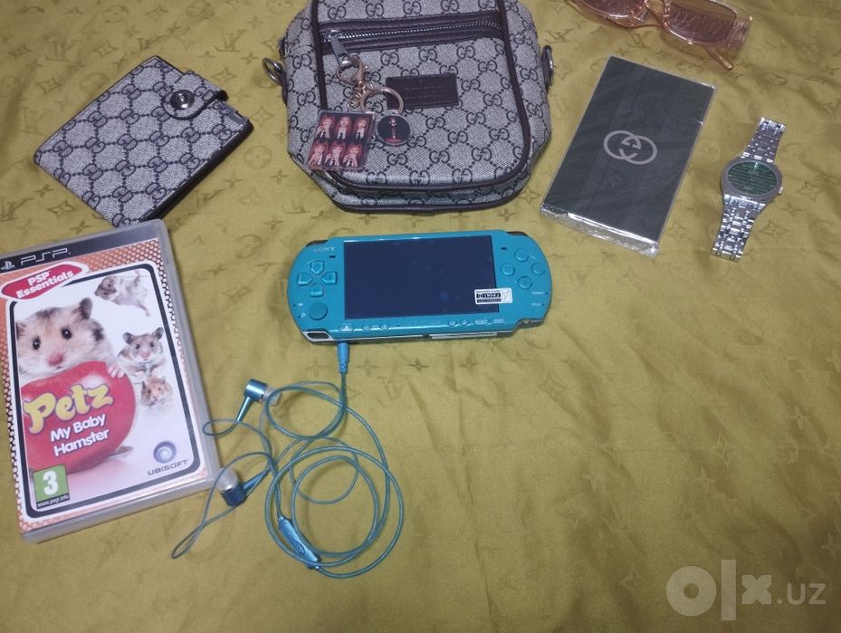 Assalom alekum Psp Sotiladi Original 3000 Model + Gucci Nabor