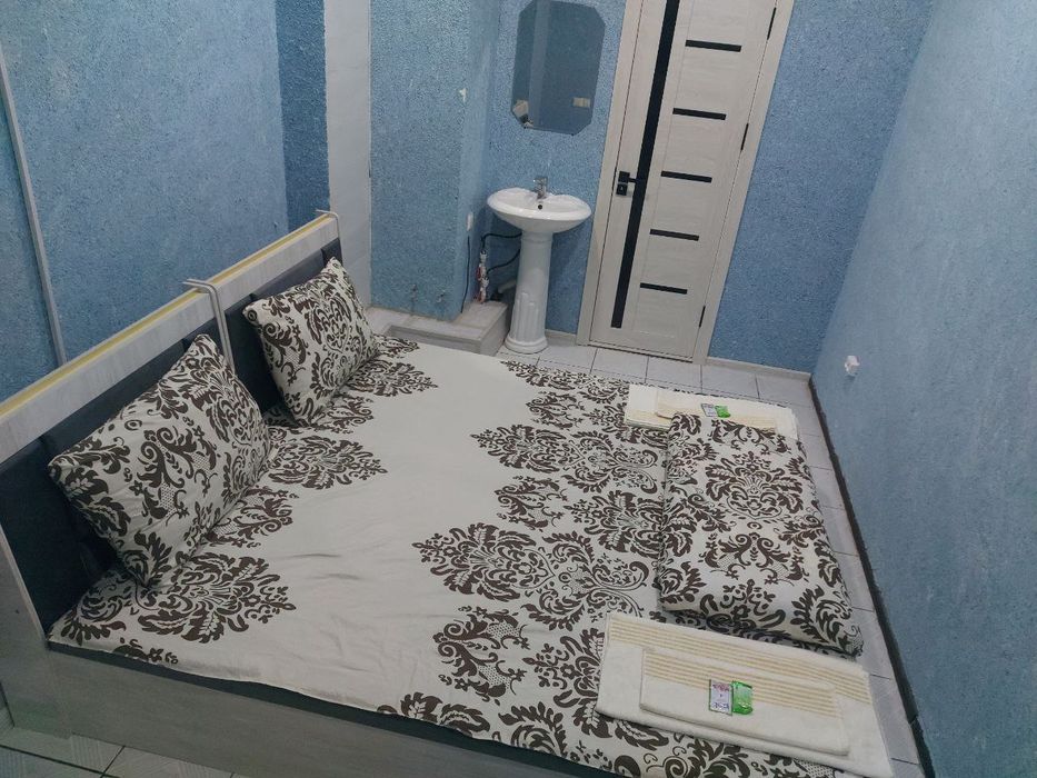 BEZ ZAKS Гастинитса CHILONZOR gostinitsa gastinsa bez zaks s pasportom