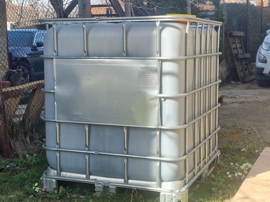 Контеинер за течности 1000 л.
