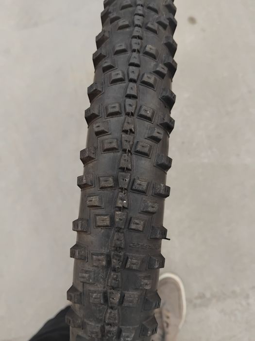 Vând roti bicicleta cube