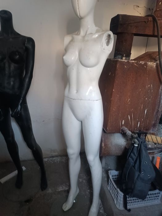 Манекен женский 4 шт