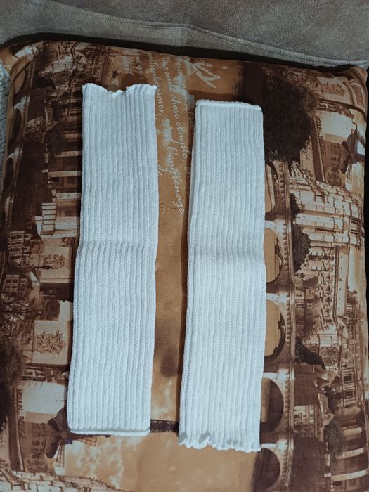 вязанные белые гетры