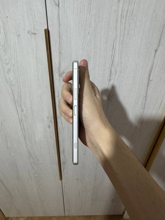 Sony Xperia IV 128 white