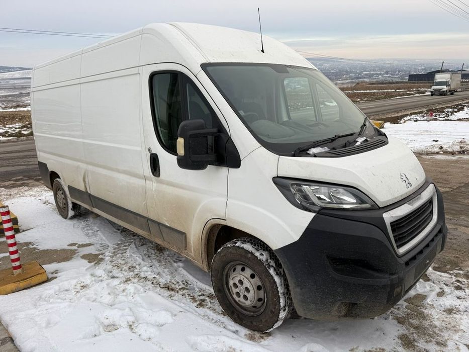 Dezmembrez / Dezmembrari / Piese / Accesorii Peugeot boxer 2.0 hdi 2018 euro 6 AH03