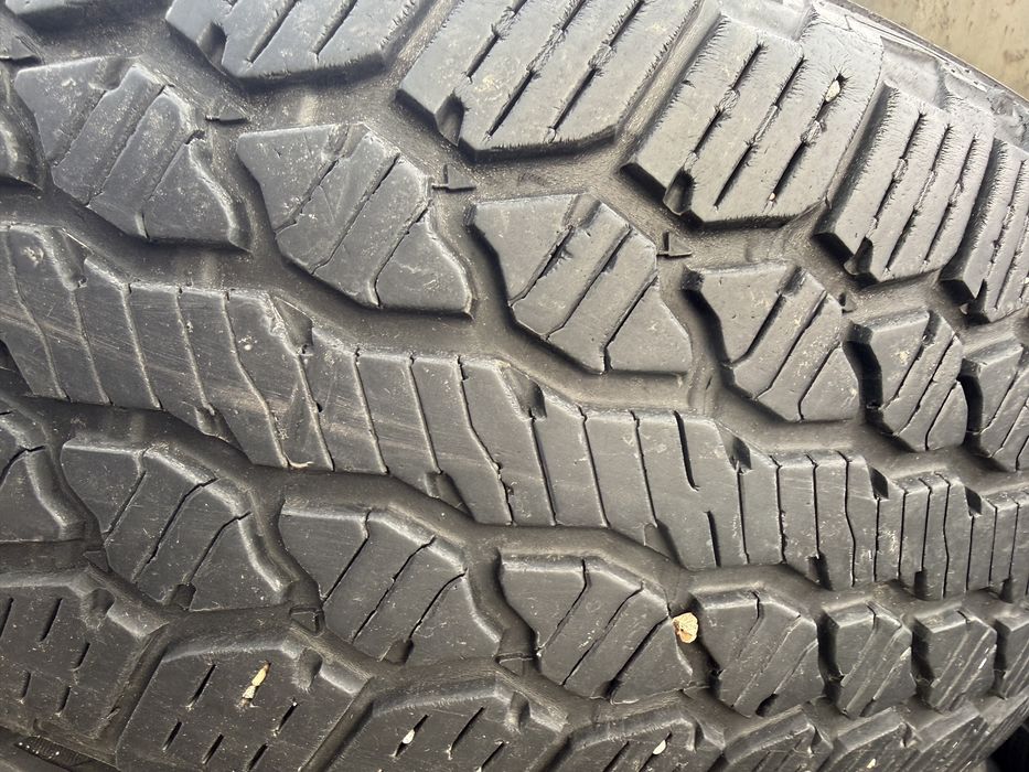 Летни гуми 265/60/18 А/Т