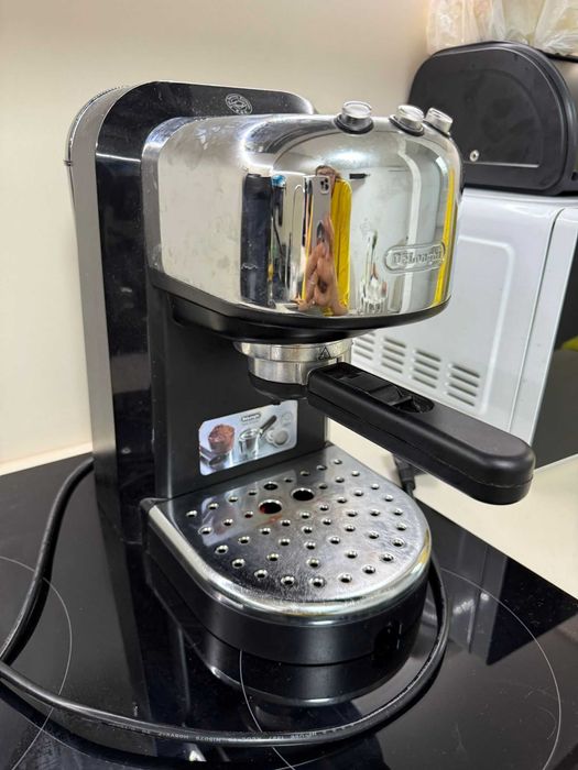 Кафе машина Делонги