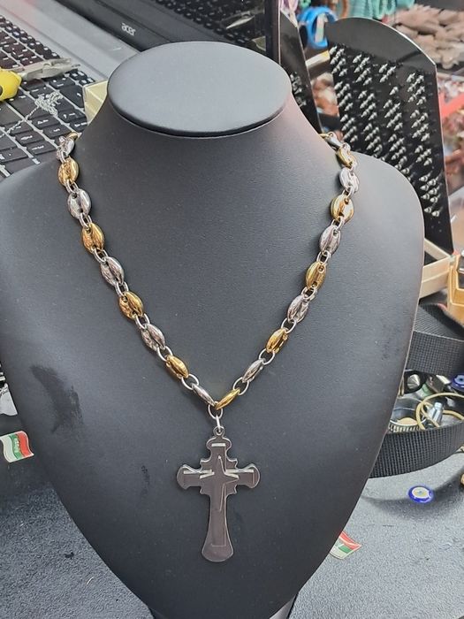 Ланец от медицинска стомана