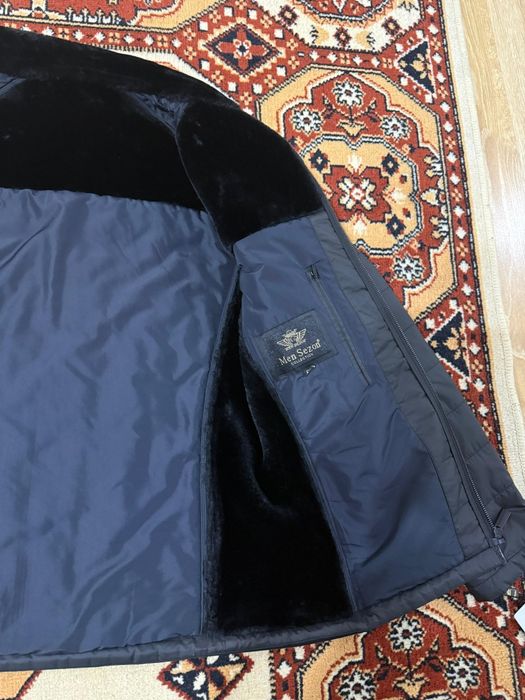 меховая куртка новая.