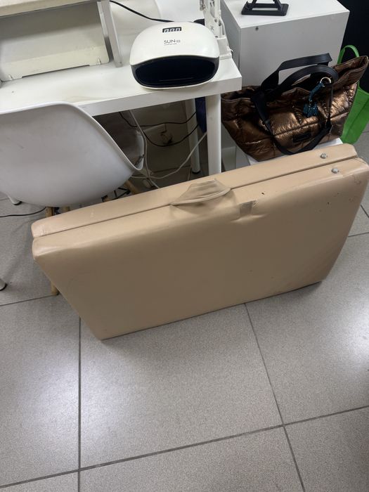 Продам кушетку и матрас