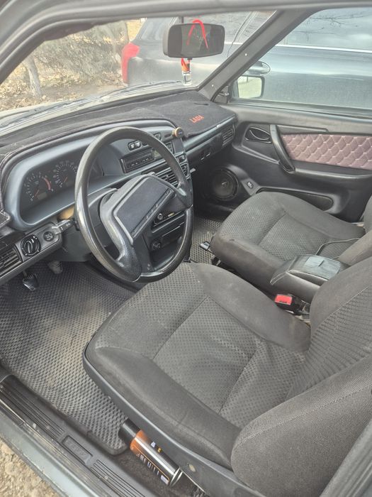 Сиденя приора 2 .