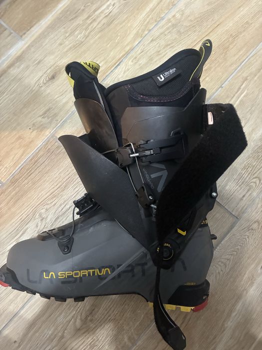Clapari la sportiv mixt tura/aplin