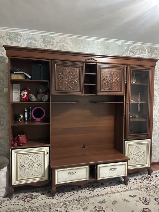 Стенка горка в гостиную