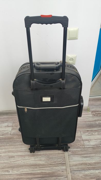 Продается Чемодан