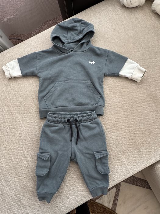 Salopete somn treninguri colanti 6/9 luni next hm