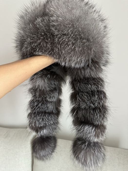 Caciula vulpe argintie lux noua S