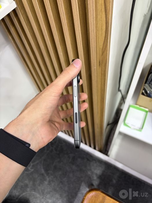 iPhone 17 256 GB 100%