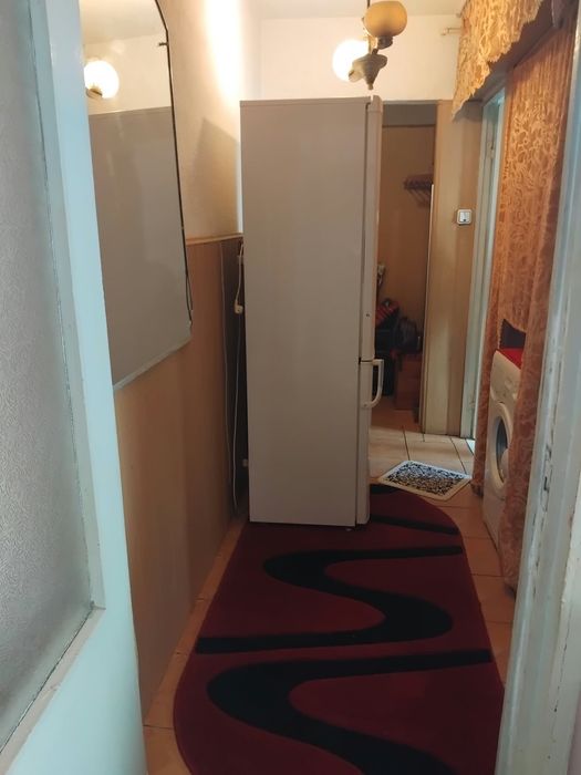 Inchiriez apartament 2 camere