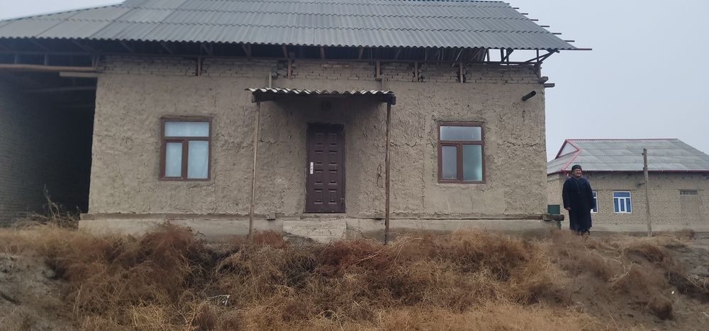 Уй сотилади 6мс⁶