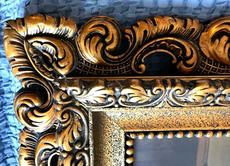 разкошна голяма позлатена рамка масивно дърво