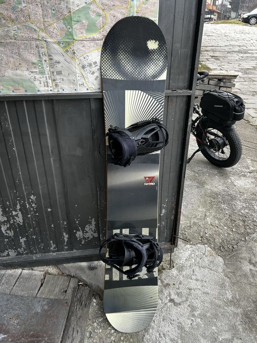 Сноуборд Nitro snowboard