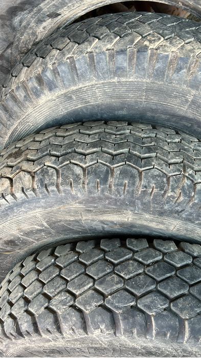 Vand Cauciucuri 8,25---1.200/R20