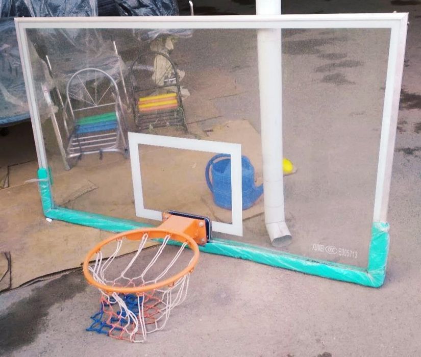 Баскетбольный щит профессиональный 180х105см