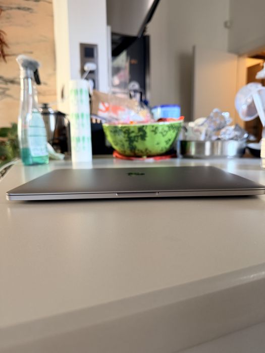 Apple MacBook Pro 13” TouchBar 512 GB